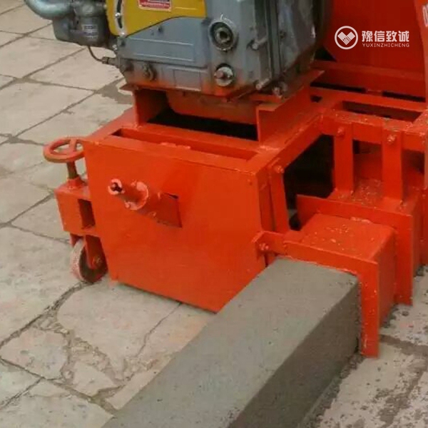 水泥砼攔水帶滑膜機,攔水帶攤鋪機