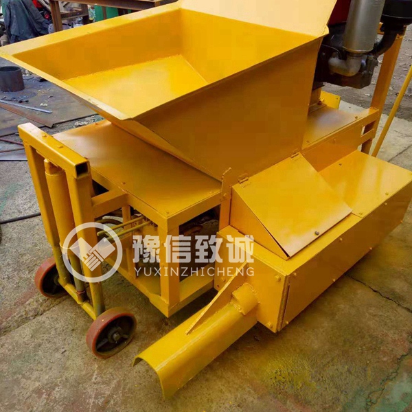 公路邊混凝土攔水帶機.現(xiàn)澆攔水帶滑膜機